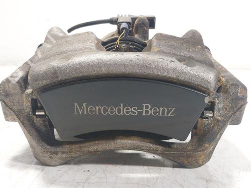 Pinça travão frente direita MERCEDES-BENZ A-CLASS (W176) A 200 (176.043) (156 hp) 31293085