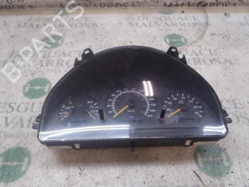Used Instrument cluster Instrument cluster MERCEDES-BENZ M-CLASS (W163) [1998-2005] 3819668 3819668