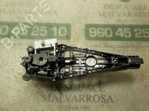 Front left exterior door handle OPEL ASTRA J Sports Tourer (P10)  | BP6681755C128 