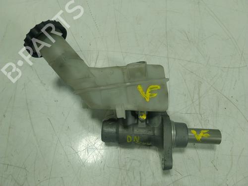 Used Brake master cylinder Brake master cylinder MITSUBISHI ASX (GA_W_) 1.6 MIVEC (GA1W) (117 hp) 19507746 19507746