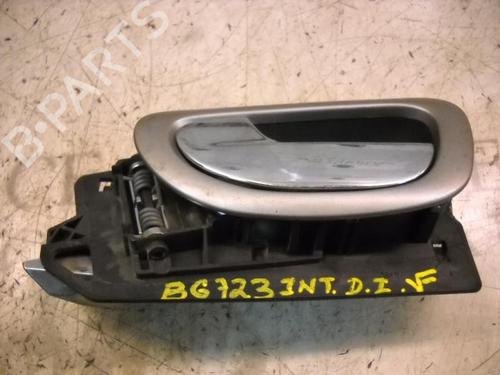 Used Front left interior door handle PEUGEOT 307 Break (3E) 2.0 HDI 110 (107 hp) 3788917