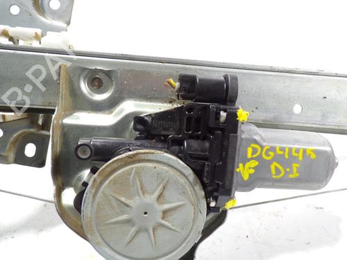 Front left window mechanism SUZUKI GRAND VITARA II (JT, TE, TD) 1.9 DDiS (JB419WD, JB419XD) | BP6970810C22 