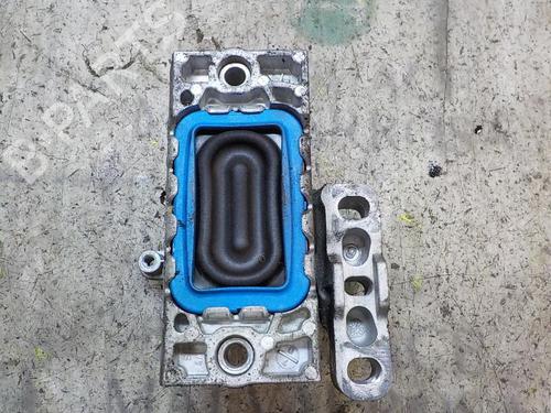 Engine mount VW GOLF V (1K1) 1.9 TDI | BP9081243M89 