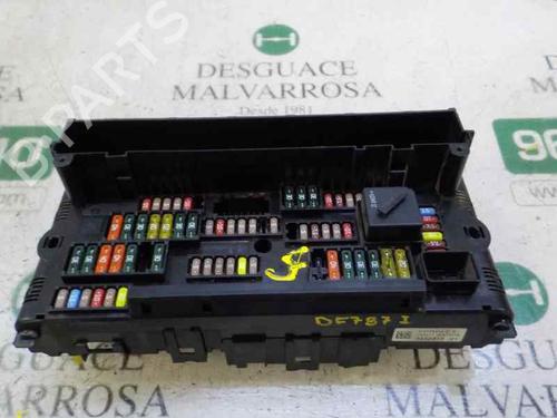 Used Fuse box Fuse box BMW 5 (F10) 530 d xDrive (258 hp) 6681512 6681512