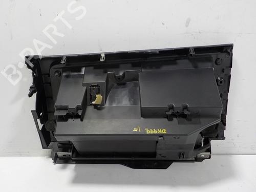 Glove box SUBARU XV (_GP_) 1.6 i AWD (GP3, G33GP) | BP13627913C95