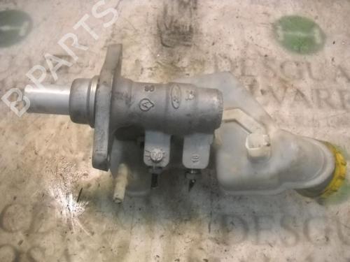 Brake master cylinder FORD FIESTA V (JH_, JD_) 1.4 TDCi | BP3754881M77