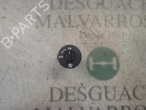 electronic-module-renault-megane-iii-hatchback-bz01_-b3_-15-dci-2008-3807843 main image