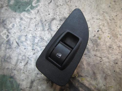 Used Right rear window switch Right rear window switch FIAT BRAVO II (198_) [2006-2016] 4009952 4009952
