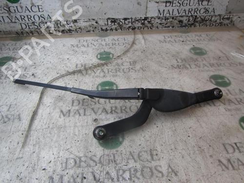 Used Front windshield wiper arm MERCEDES-BENZ S-CLASS (W220, V220) [1998-2005]  3825602