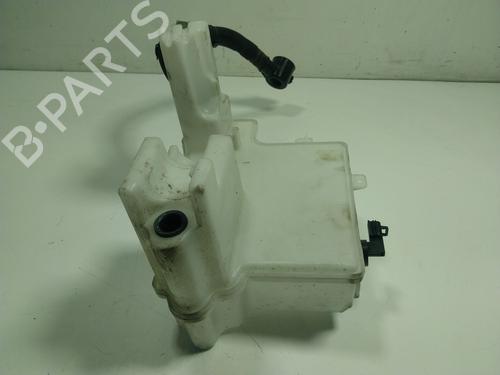 windscreen-washer-tank-ford-focus-iv-hn-15-ecoboost-2546249-jx7b17b613af-2018-17912459 main image