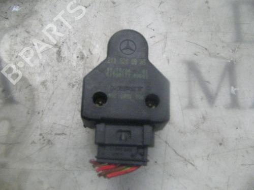 Used Electronic module Electronic module MERCEDES-BENZ CLS (C219) [2004-2011] 3792331 3792331