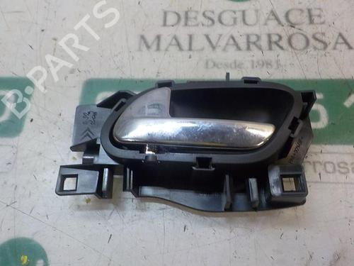 Used Front left interior door handle Front left interior door handle 3868358 3868358