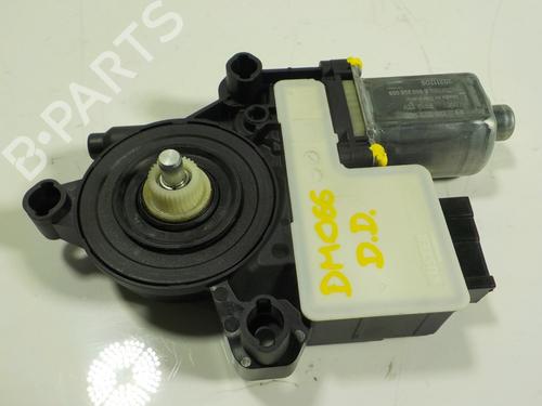 Used Right front window motor Right front window motor SEAT ARONA (KJ7, KJP) 1.0 TSI (110 hp) 15368995 15368995