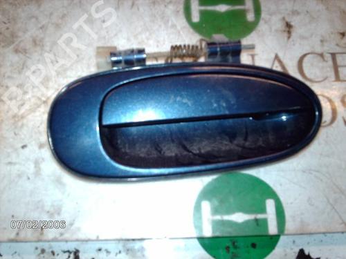 Used Rear right exterior door handle KIA SHUMA I (FB) 1.8 i 16V (110 hp) 3744302