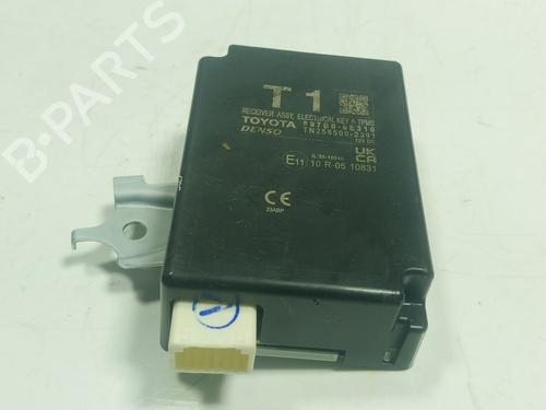Used Electronic module Electronic module TOYOTA HIGHLANDER (GSU7_, AXUH7_, TXUA7_) 2.5 Hybrid AWD (AXUH78) (246 hp) 19539201 19539201
