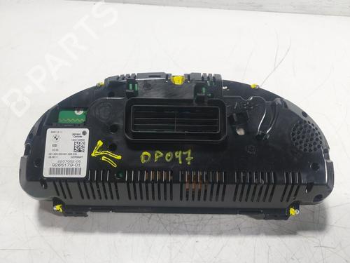 Instrument cluster BMW 5 (F10)  | BP21164202C47 