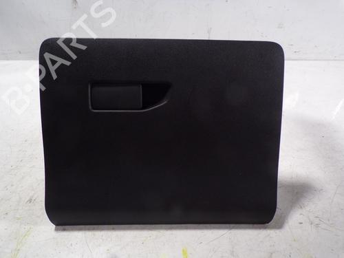 Used Glove box Glove box FORD FIESTA VI (CB1, CCN) 1.5 TDCi (75 hp) 8880781 8880781