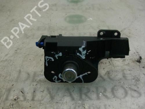Bagagerumshåndtag Bagagerumshåndtag OPEL CORSA C (X01) 1.3 CDTI (F08, F68) (70 hp) 3755007 3755007