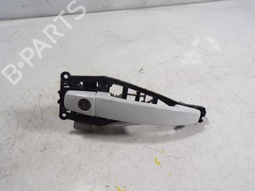Used Front left exterior door handle OPEL CORSA D (S07) 1.3 CDTI (L08, L68) (75 hp) 7639482