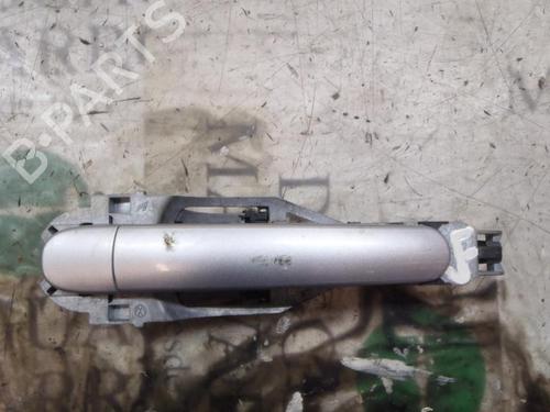 Used Front right exterior door handle Front right exterior door handle 3819724 3819724