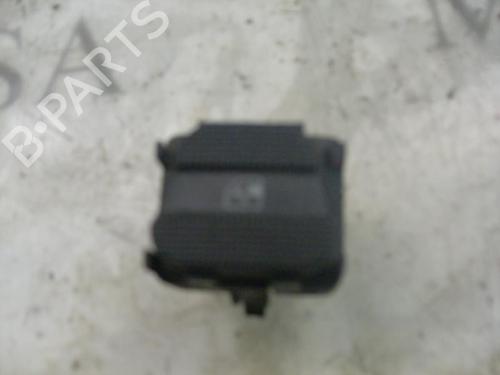 Used Right front window switch VW VENTO (1H2) [1991-1998]  3736249
