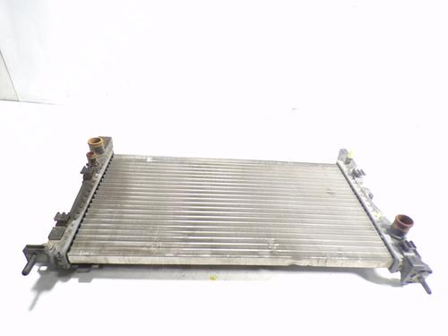 Used Water radiator Water radiator CITROËN NEMO Box Body/MPV (AA_) 1.3 HDi 75 (75 hp) 9724884 9724884