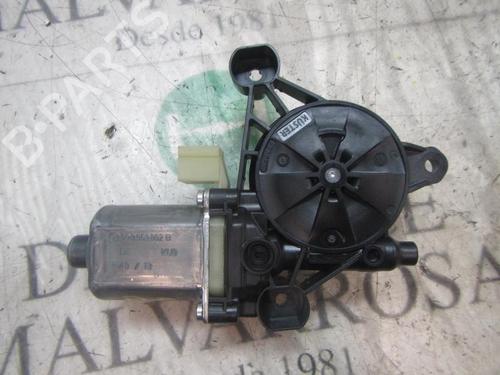 Used Right front window motor Right front window motor SEAT LEON (5F1) 1.2 TSI (110 hp) 4016835 4016835