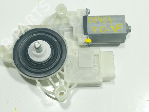 Used Right rear window motor Right rear window motor BMW X5 (G05, F95) xDrive 30 d Mild-Hybrid (286 hp) 34369730 34369730