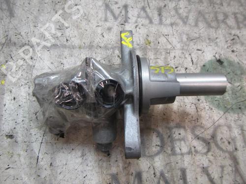Used Brake master cylinder Brake master cylinder FORD FIESTA VI (CB1, CCN) 1.25 (82 hp) 3827731 3827731
