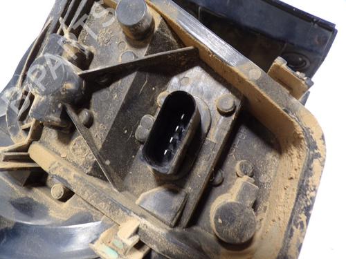 Feu arrière gauche VW TOUAREG (7LA, 7L6, 7L7) 3.0 V6 TDI | BP8676341C34 