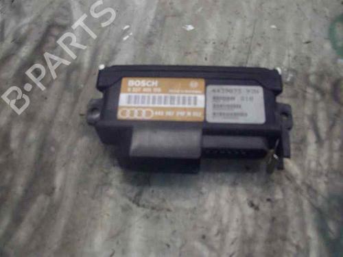 Used Electronic module AUDI 80 B3 Saloon (893, 894, 8A2) [1986-1991]  3771069
