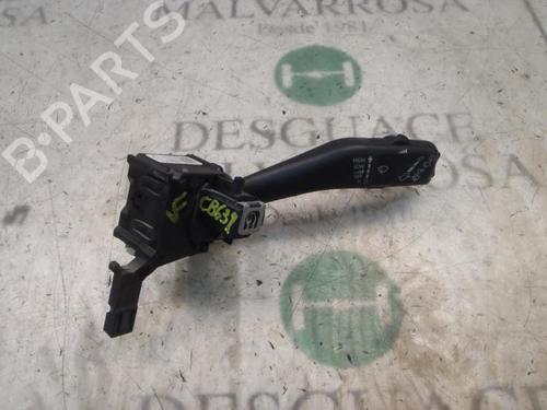 Used Steering column stalk SEAT ALTEA XL (5P5, 5P8) [2006-2015]  3809907