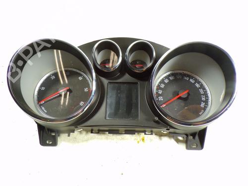 Used Instrument cluster OPEL ZAFIRA TOURER C (P12) 2.0 CDTi (75) (130 hp) 8141943