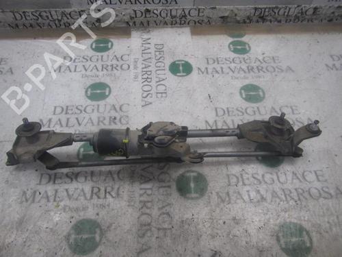 Used Front wiper motor NISSAN PATHFINDER III (R51) 2.5 dCi (174 hp) 3829476