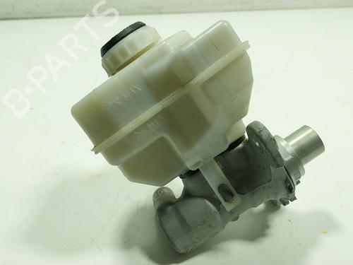 Brake master cylinder LAND ROVER RANGE ROVER SPORT II (L494) 3.0 SDV6 4x4 | BP27921322M77 