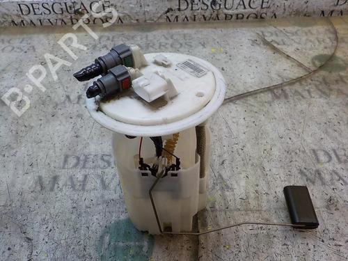 Used Fuel pump RENAULT FLUENCE (L3_) 1.5 dCi (L30B) (106 hp) 3855365