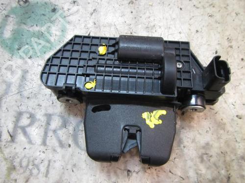 Tailgate lock CITROËN C3 II (SC_) 1.1 i | BP3834222C101 