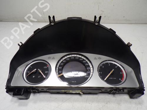 Used Instrument cluster MERCEDES-BENZ C-CLASS (W204) [2007-2015]  15203984