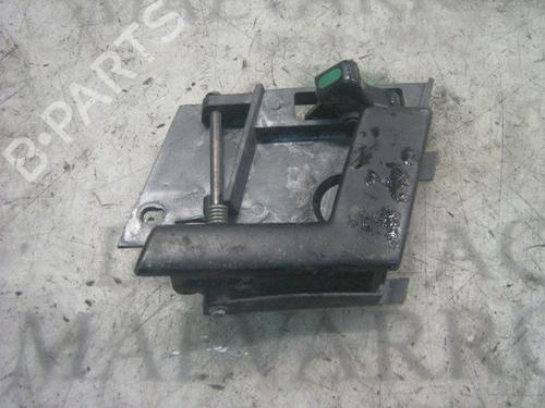 Used Rear left interior door handle Rear left interior door handle TATA SAFARI (42_FD) 2.0 D (90 hp) 9105098 9105098