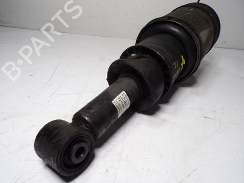 Left rear shock absorber LAND ROVER DISCOVERY III (L319) 2.7 TD 4x4 | BP13299393M18