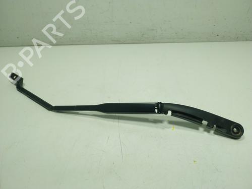 front-windshield-wiper-arm-volvo-xc60-ii-246-2017-27719589 main image