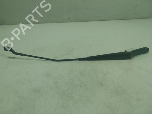 front-wipers-mechanism-seat-ateca-kh7-khp-576955410b03c-2016-16665864 main image