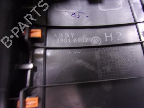 Armrest / Center console TOYOTA YARIS (_P21_, _PA1_, _PH1_) 1.5 Hybrid (MXPH11) | BP16768831I20 