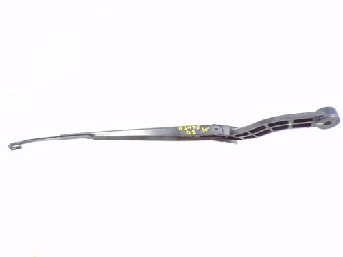 Used Front windshield wiper arm LAND ROVER RANGE ROVER III (L322) 3.6 D 4x4 (272 hp) 8912861
