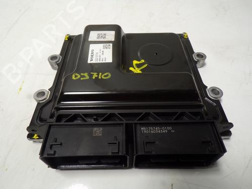 Calculateur moteur (ecu) VOLVO V40 Hatchback (525) [2012-2019]  10379796