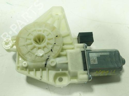 Right rear window motor VW PASSAT B8 (3G2, CB2) 2.0 TDI | BP39452771E22 - Image 2