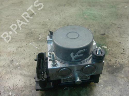Used ABS pump ABS pump RENAULT CLIO III (BR0/1, CR0/1) 1.5 dCi (BR0H, CR0H, CR1S, BR1S) (106 hp) 3748515 3748515