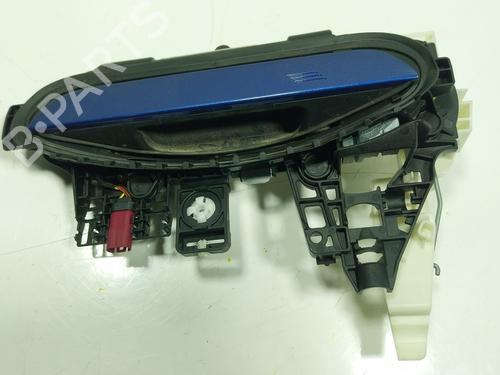 venstre-foran-utvendig-handtak-bmw-2-active-tourer-u06-2021-27362080 main image