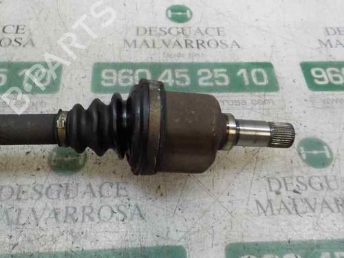 Left front driveshaft PEUGEOT 5008 (0U_, 0E_) 2.0 HDi 150 / BlueHDi 150 | BP4735818M38