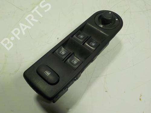 Used Left front window switch Left front window switch RENAULT CAPTUR I (J5_, H5_) [2013-2026] 15727460 15727460